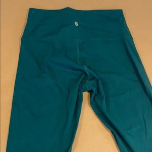 Lululemon 26” inseam size 8